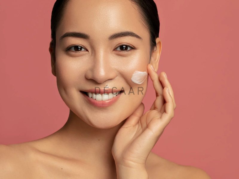 đang dùng retinol có peel da được không